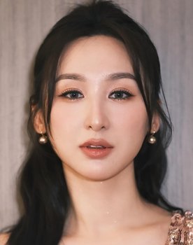 Samantha Ko as Hui Sze-ching (Cathy)