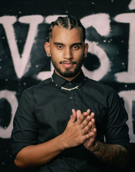 Moisés Borges as Igor Almeida