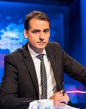 Zoran Kesić as Himself