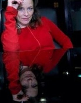 Gabrielle Provaas as R.