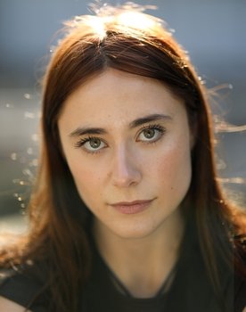 Beatriz Frazão as Maria João (jovem)