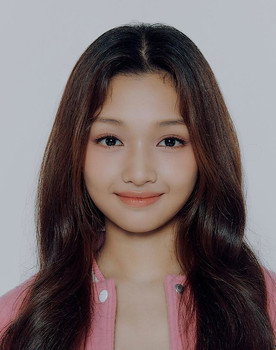 Gehlee Gimena Dangca as Self