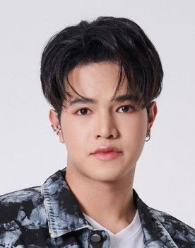 Kao Natheephat Nopjaroenpong