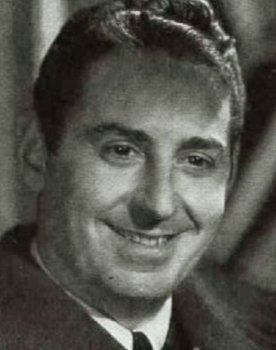 Eusebio Fernández Ardavín as 
