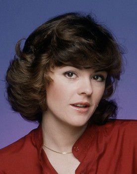 Rebecca Balding as Julie