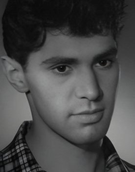 Malkhaz Gorgiladze as Vaja