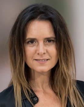 Eva Santolaria