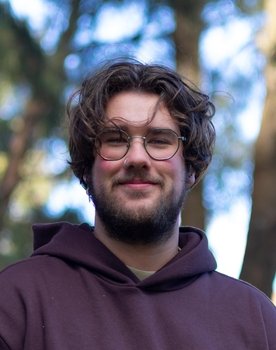 Benjamin Hume as Ben