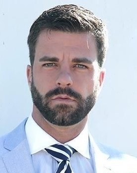 Hector De Silva