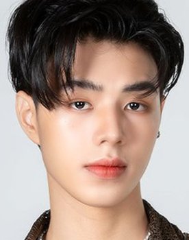 Ochiris Suwanacheep as Khaopan