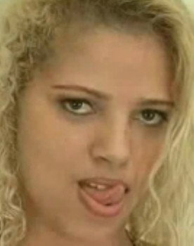 Isis Ribeiro
