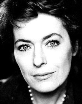Susanna Javicoli as Carla