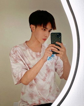 王昱峦 as 枯龙 (Actor)