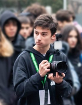 Sandor Vlad as M. Keifer