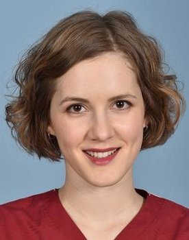 Juliane Fisch as Alena Prokopkova