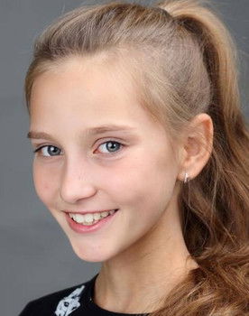 Viktorie Stříbrná as Alenka / Jana