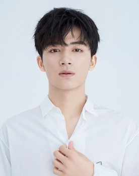 Wang Xingyue as Xiao Heng