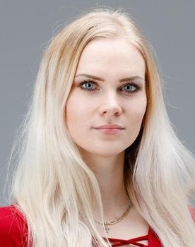 Helen Kõpp as Katrin