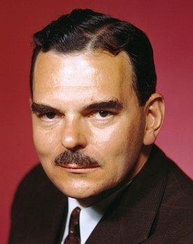 Thomas E. Dewey as Self (archive footage)