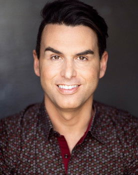 Andy Leonard as Russell