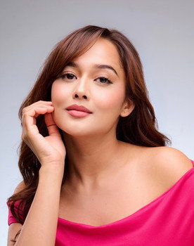 Divya Rayamajhi as