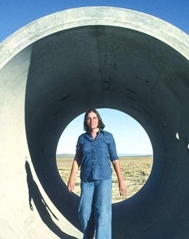 Nancy Holt
