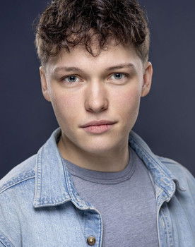 Elliott Wortley as Josh