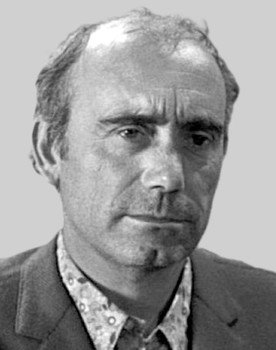 Paul Crauchet as Favart adult