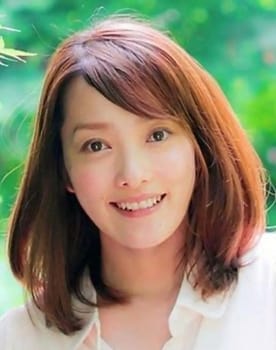 Kayoko Shibata as Mariko
