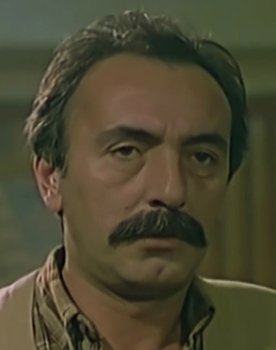 Erdinç Akbaş as 