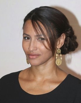 Léonie Simaga as Agnès Gallo