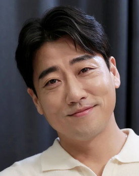 Yoon Kwan-woo