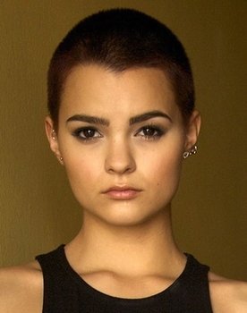 Brianna Hildebrand Photo