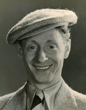 Arthur Jensen as Johansen