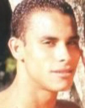 Johnny Alves