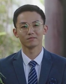 何泽宇