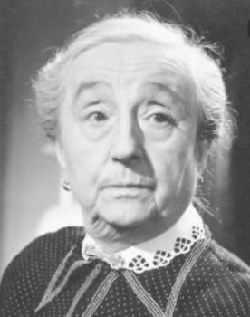 Margarete Haagen as Cäcilia