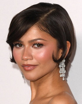 Zendaya as Emma Harwood