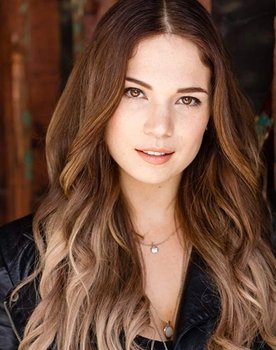 Katelyn Pippy as Sammy