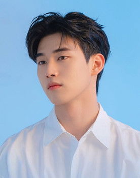 Hong Min-gi as Park Geon-yeop