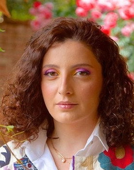 Ana Sanaia as Tekla