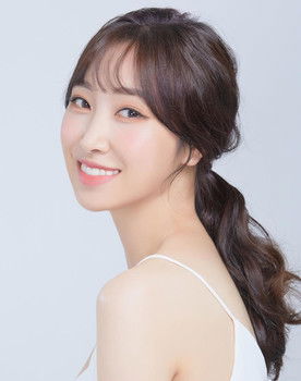 Kim Bo-na as Twisted Bread Stick (voice)