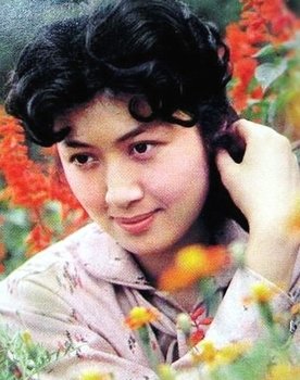 Rong Yang as 尤慧明