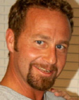 Shawn Rees as Bartender 2