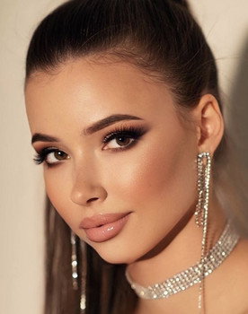 Maria Ilykhina as Maria Konstantinovna Voronina