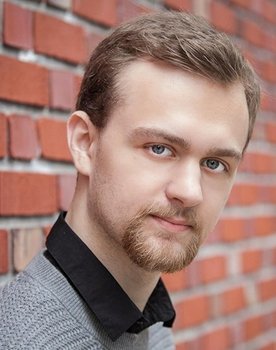 Xander Johnson as Weed