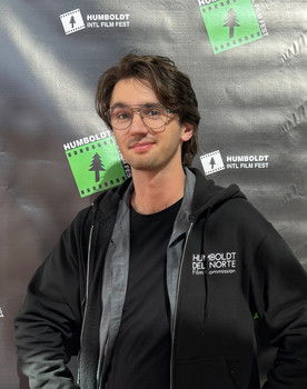 Caleb McCarthy as Chris