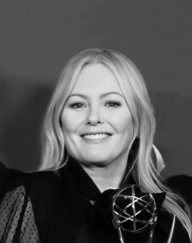 Tara McDonald as Ashley