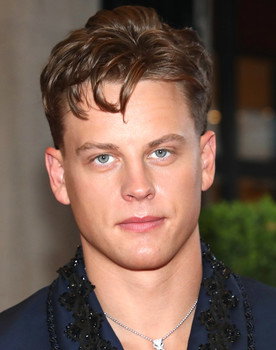 Joe Burrow as Self