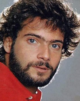 Lauro Corona
